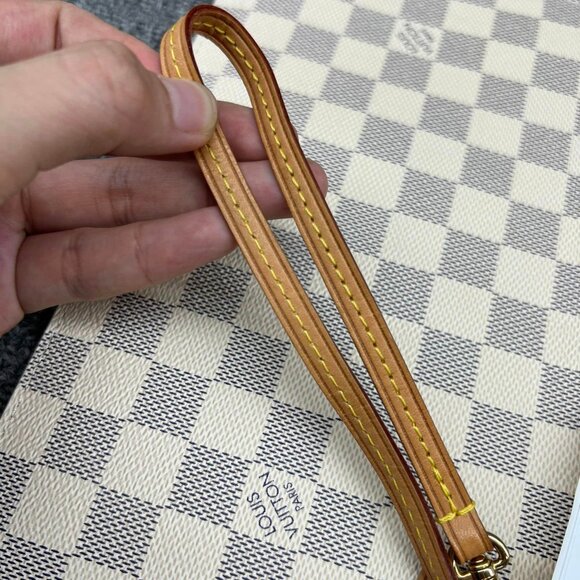 100% Authentic Louis Vuitton Neverfull White Damier Azur Canvas Clutch Bag - Picture 9 of 12